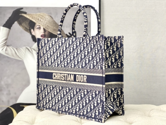 Dior Oblique এমব্রয়ডারি ক্যানভাস নেভি ব্লু ব্র্যান্ডেড শোল্ডার ব্যাগ খ্রিস্টান বই বড়
