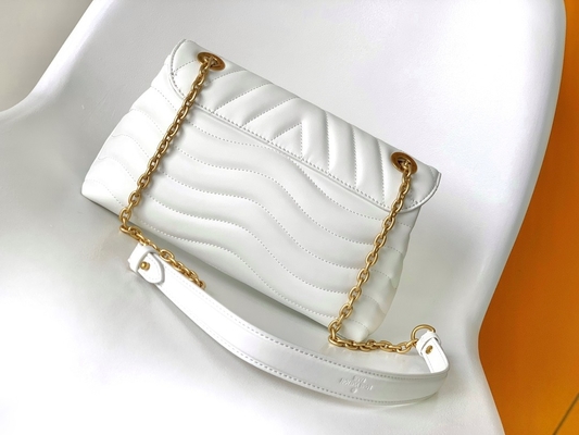 LV Preloved ব্র্যান্ডেড ব্যাগ M58549 নতুন ওয়েভ চেইন ব্যাগ
