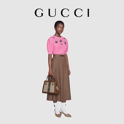 আইকনিক GUCCI ব্যাগ জ্যাকি 1961 সোনার টোনড হার্ডওয়্যার সহ টোট মিডিয়াম