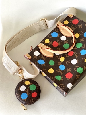 LV X Yayoi প্রিলাভড ব্র্যান্ডেড ব্যাগ Kusama OnTheGoMM মনোগ্রাম মাল্টিকালার