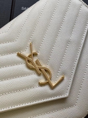 ক্যাভিয়ার YSL মনোগ্রাম কুইল্টেড লেদার এনভেলপ ক্লাচ ব্যাগ