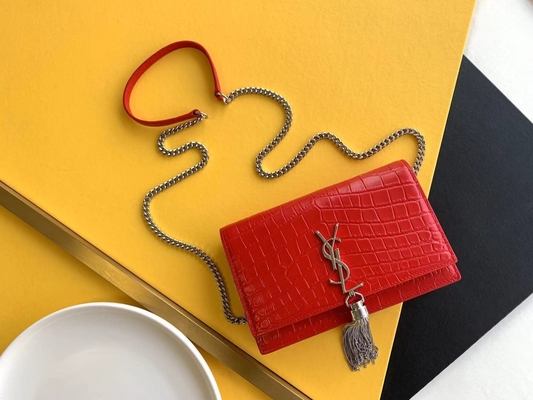 মাঝারি Kate Tassel লাল YSL সেন্ট লরেন্ট Woc জিপার বন্ধ