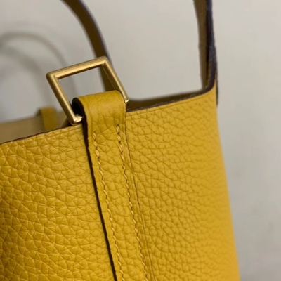 হার্মিস ব্র্যান্ডেড লেডিস হ্যান্ডব্যাগ Jaune Ambre Picotin Lock PM Clemence Leather Soleil